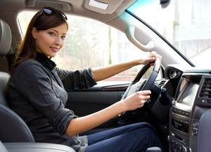 女的开车图片爆料视频,镜头下的惊艳瞬间